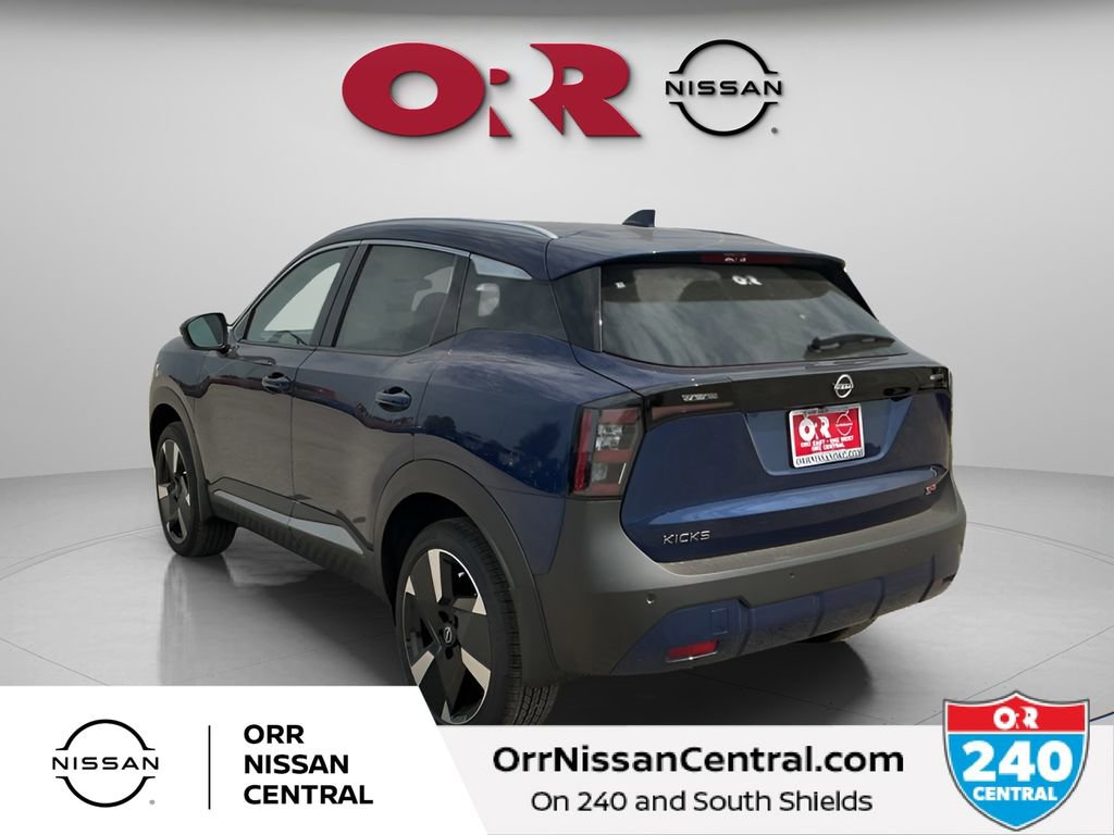 New 2025 Nissan Kicks SR FWD image 7