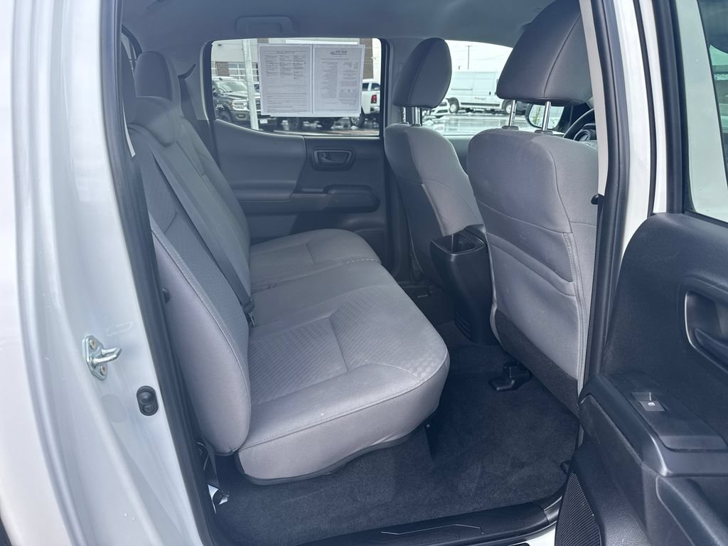 Used 2023 Toyota Tacoma SR AWD/4WD image 29