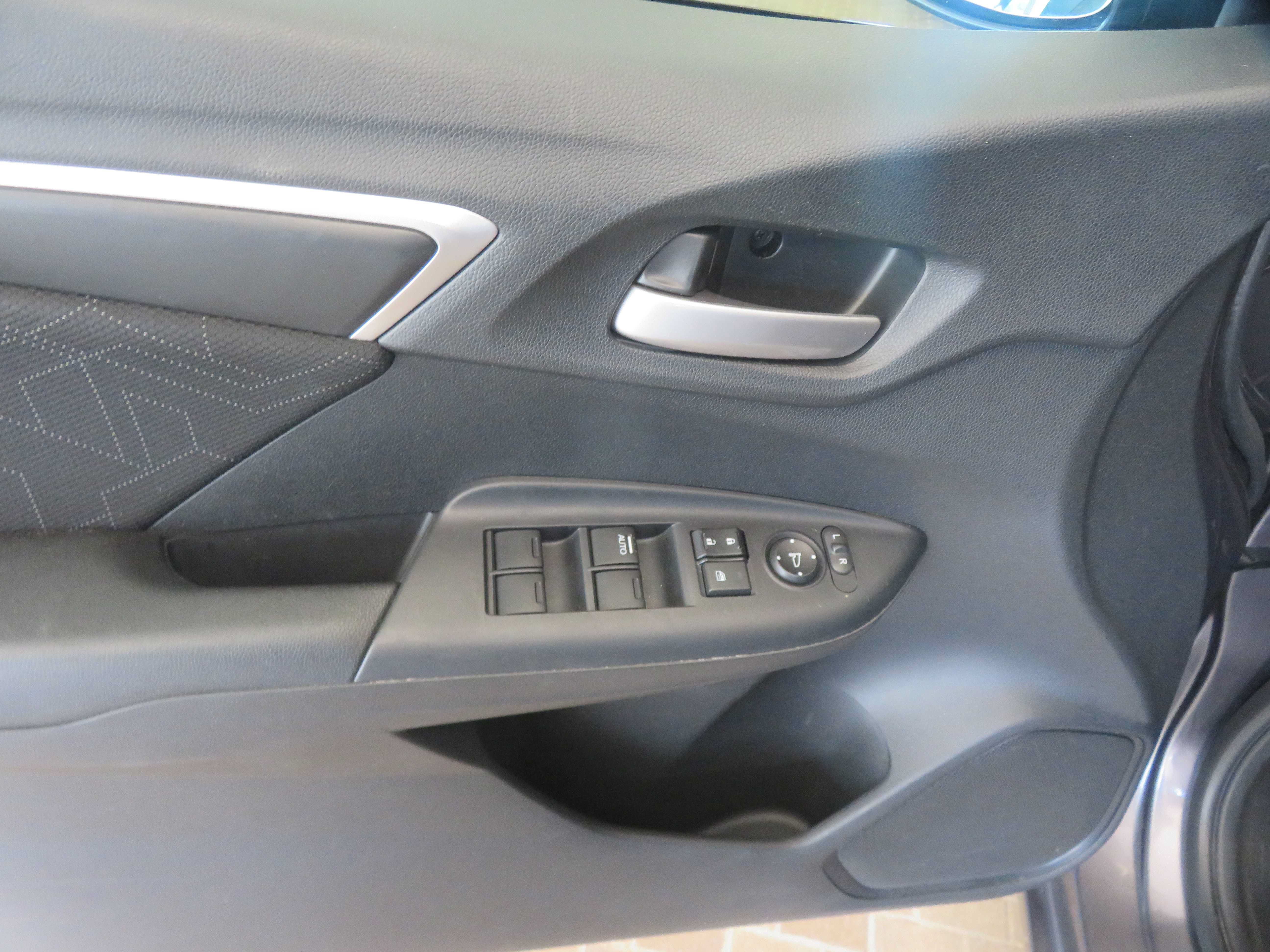 Used 2015 Honda Fit EX-L image 14