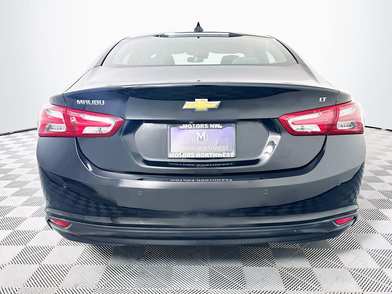 Used 2022 Chevrolet Malibu LT image 11