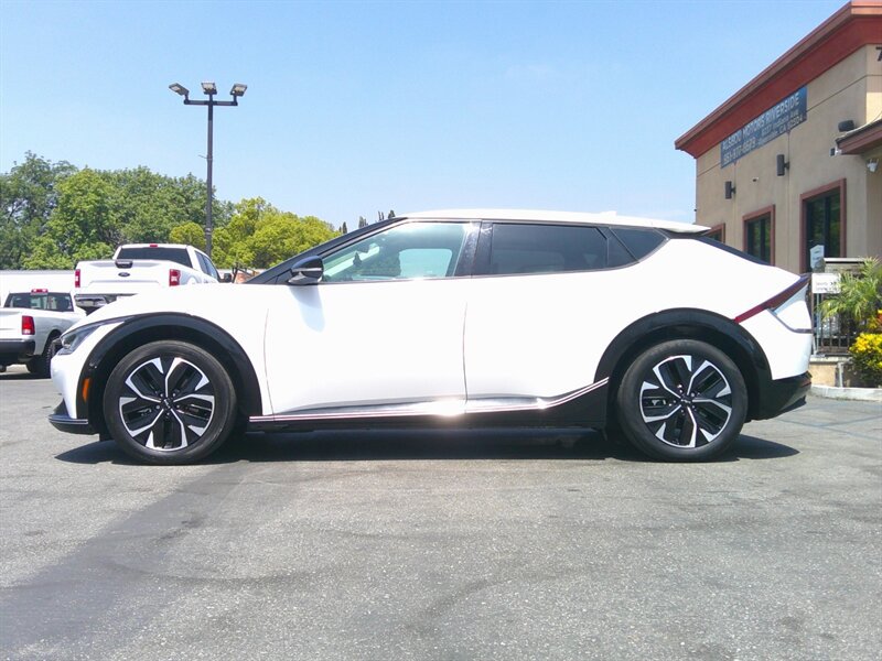 Used 2022 Kia EV6 Wind RWD image 3
