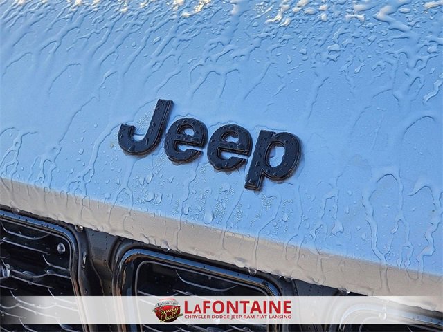 New 2025 Jeep Grand Cherokee Limited w/ Black Appearance Package image 29