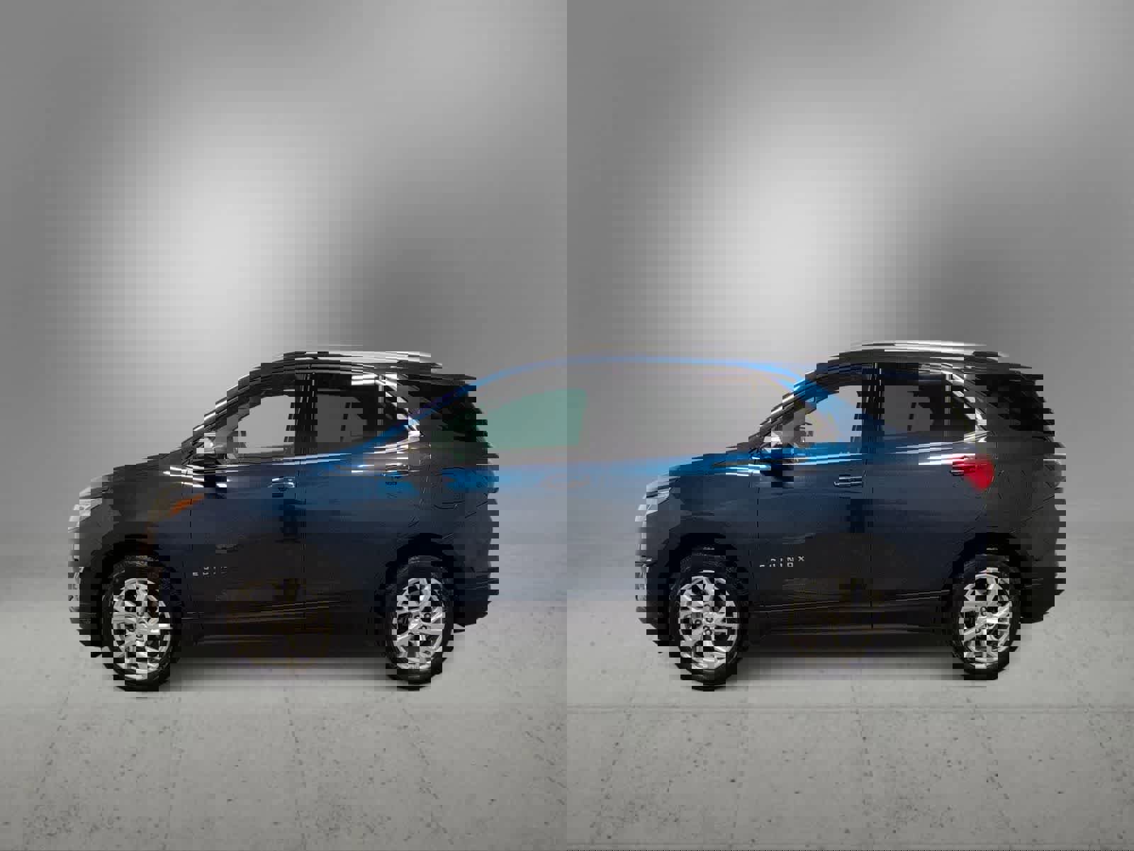 Used 2021 Chevrolet Equinox Premier w/ LPO, Floor Liner Package image 5