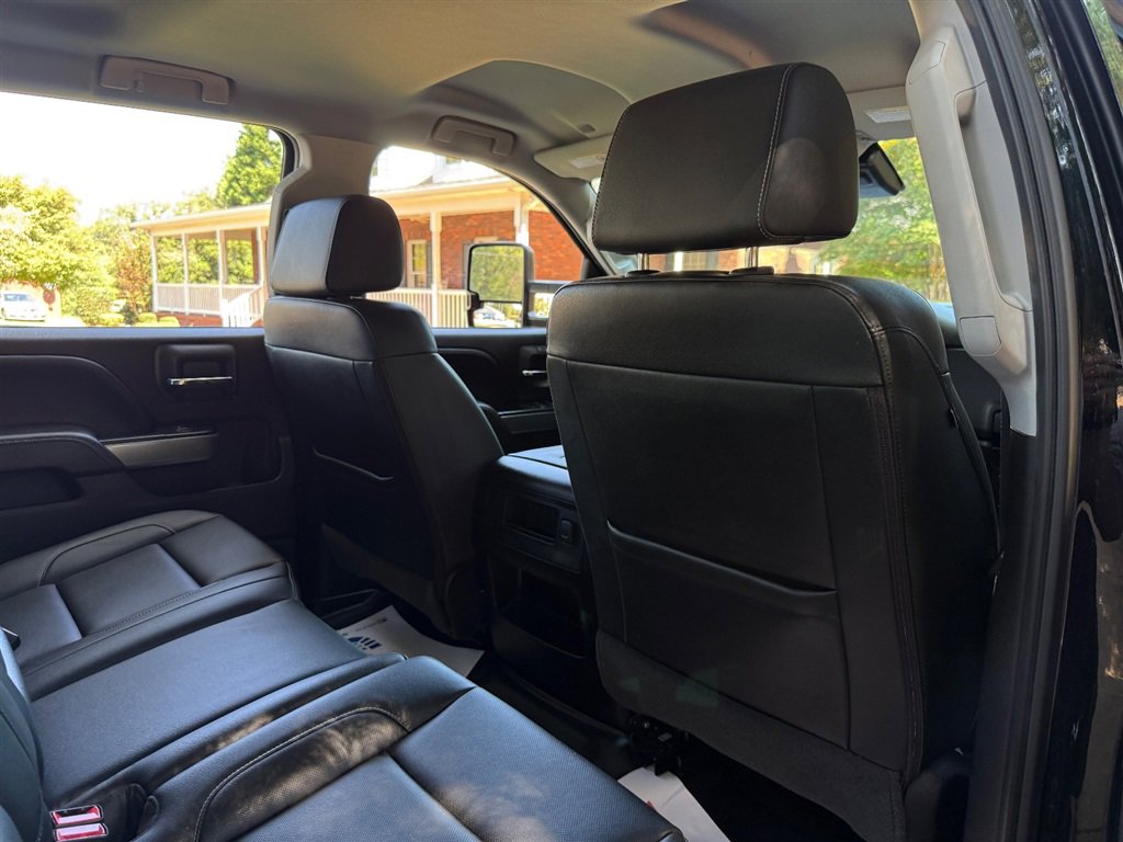 Used 2017 Chevrolet Silverado 2500 LTZ image 67