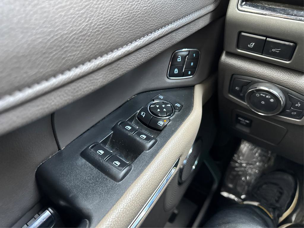 Used 2020 Ford Expedition XLT w/ Equipment Group 202A image 35