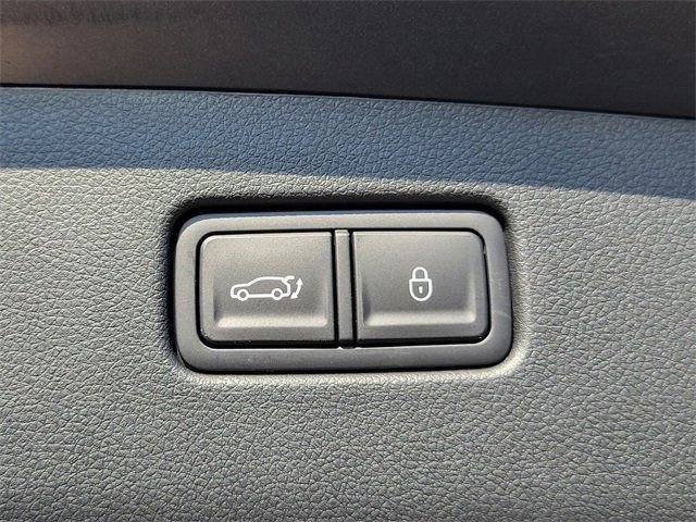 Used 2025 Genesis Electrified GV70 Advanced w/ Prestige Package image 33