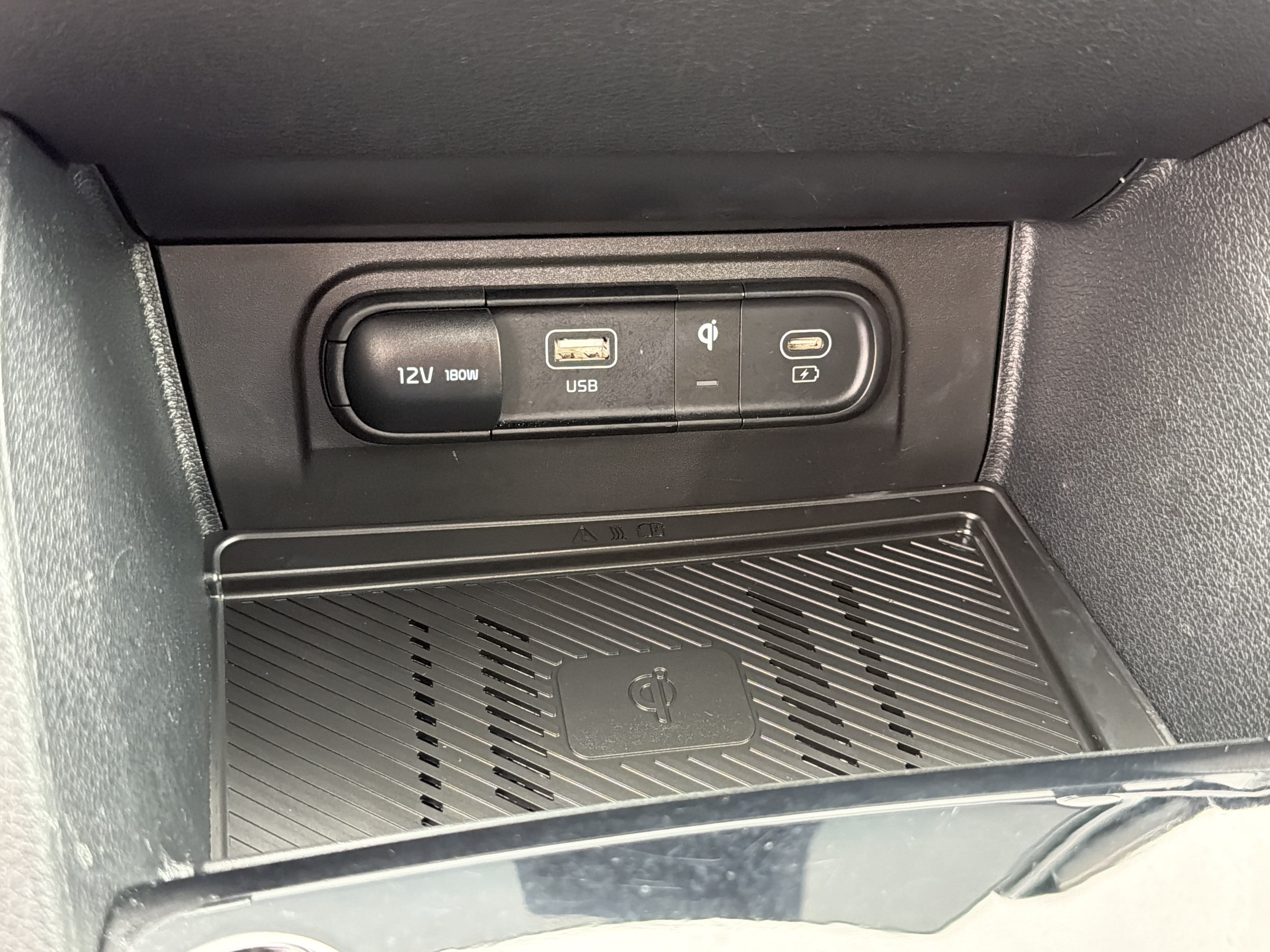 Used 2024 Kia Sportage SX FWD image 26