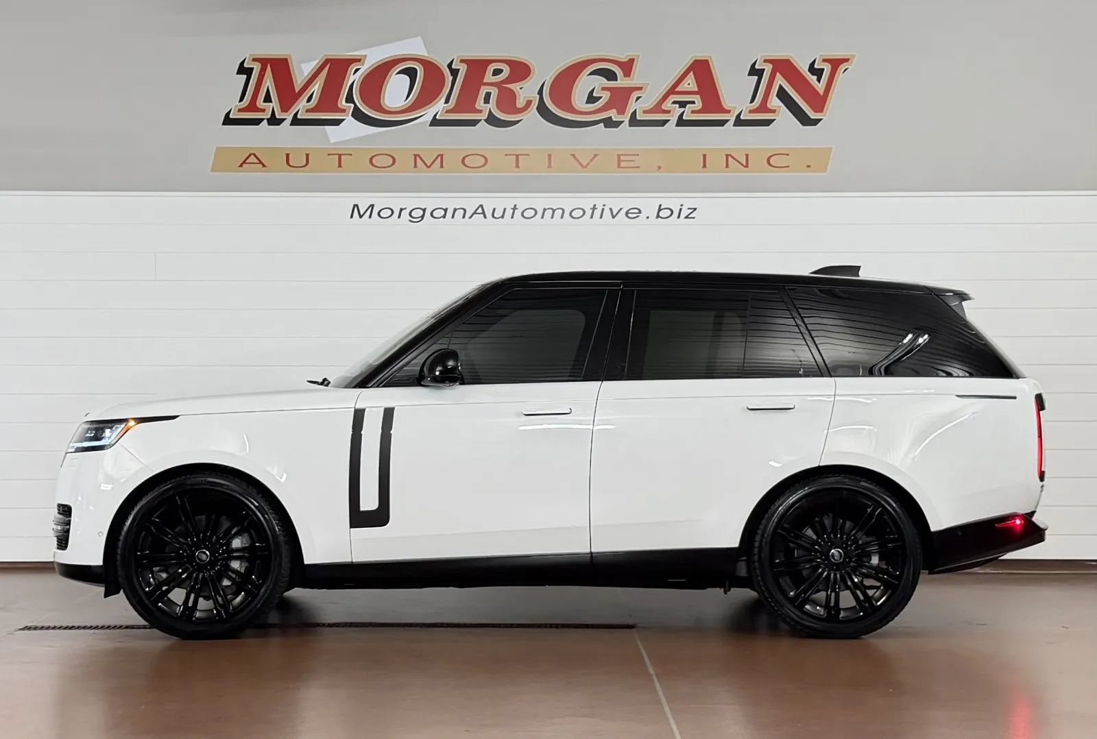 Used 2022 Land Rover Range Rover SE AWD/4WD image 6