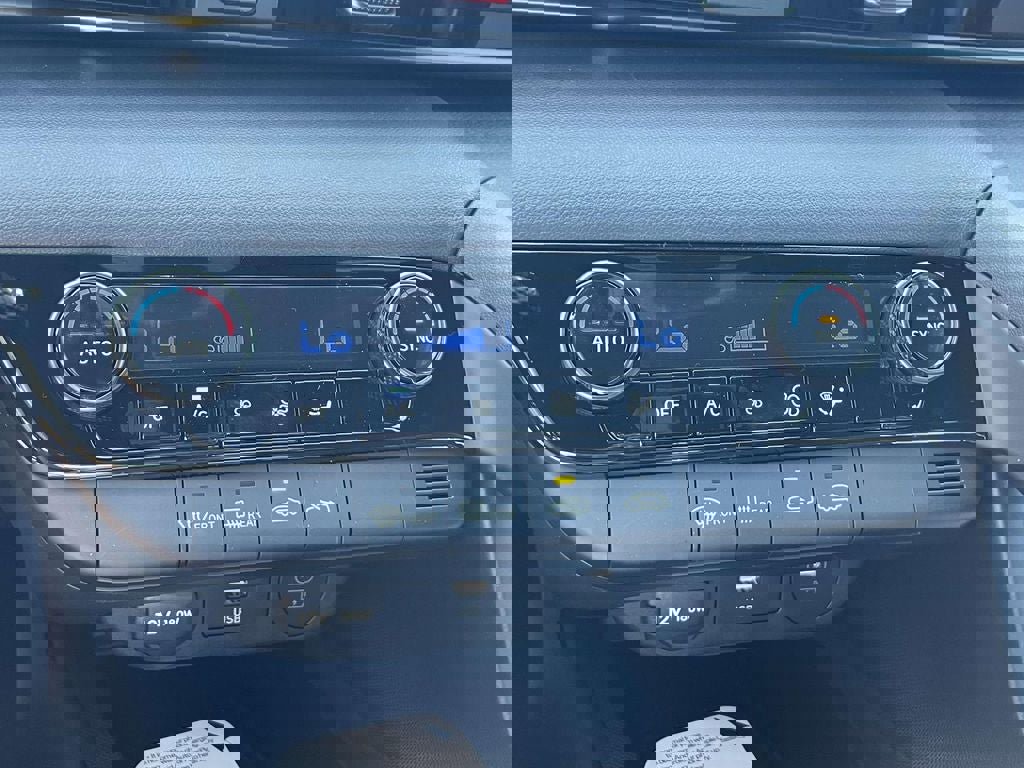 New 2026 Hyundai Elantra Sport image 15