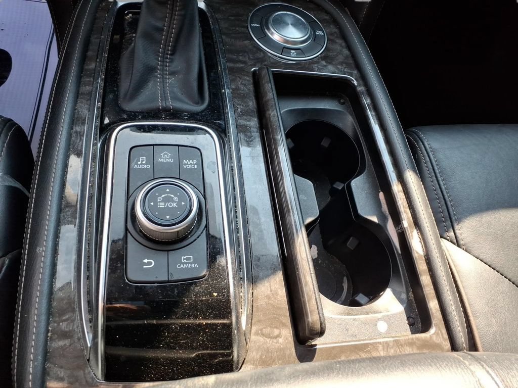 Used 2021 Nissan Armada Platinum w/ Captain's Chairs Package RWD image 22