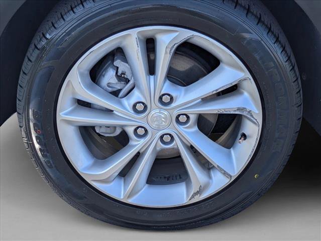 Used 2023 Buick Encore GX Preferred FWD image 22