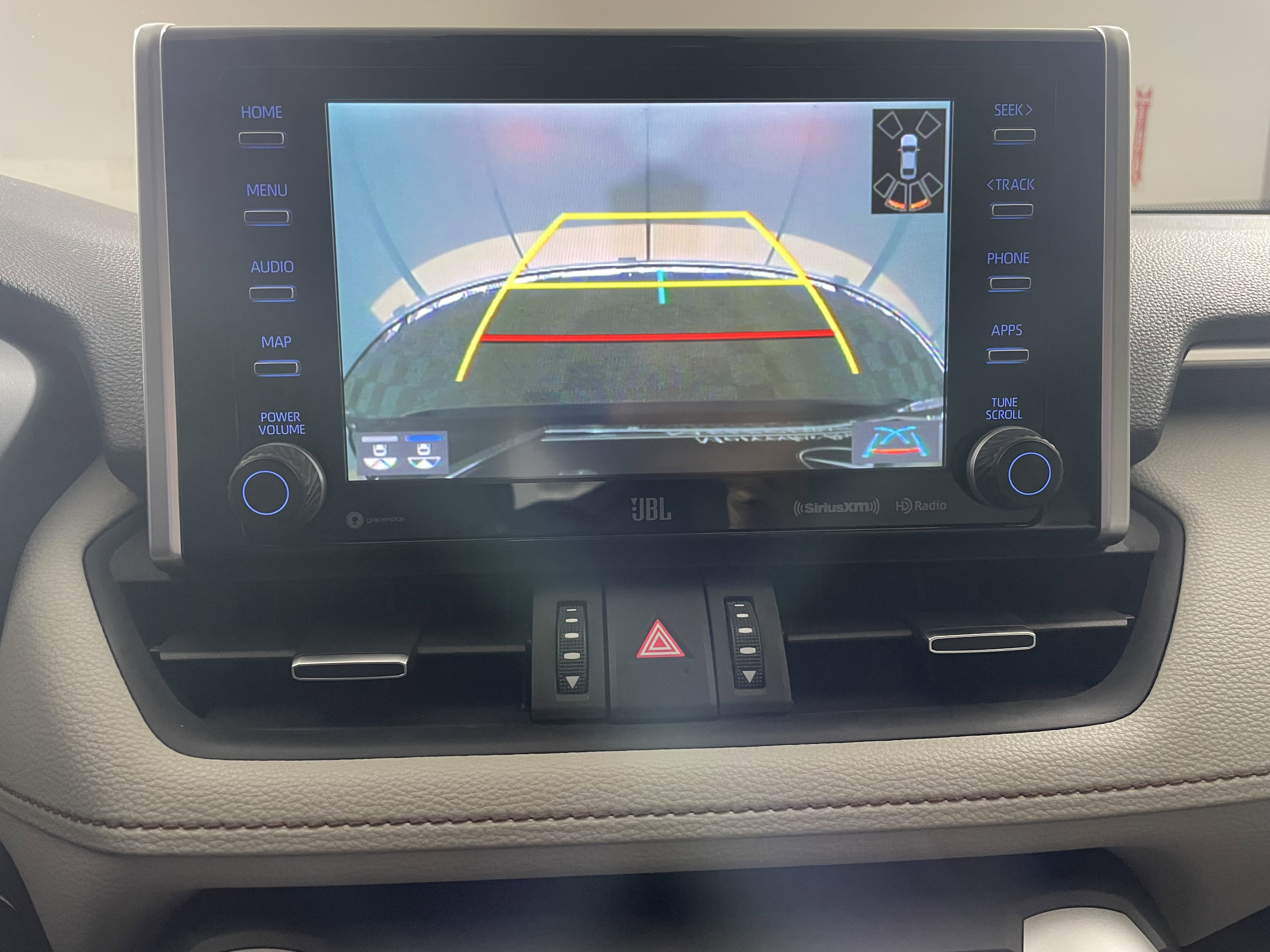 Used 2019 Toyota RAV4 XLE Premium image 22