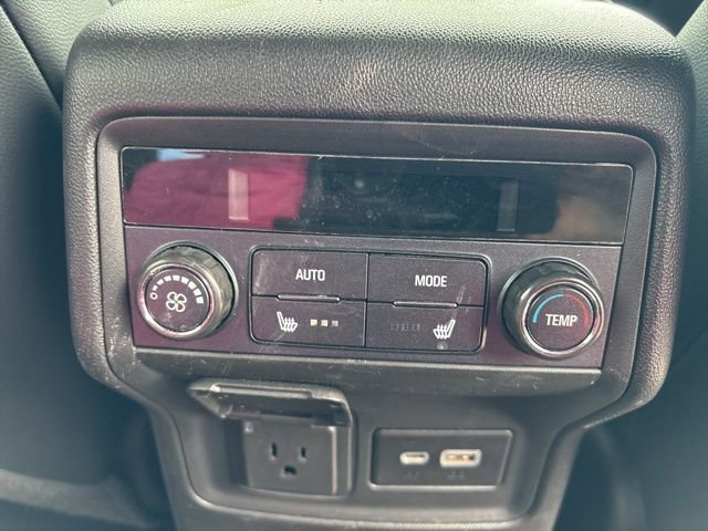 Used 2020 GMC Acadia SLT w/ Driver Alert Package II image 14