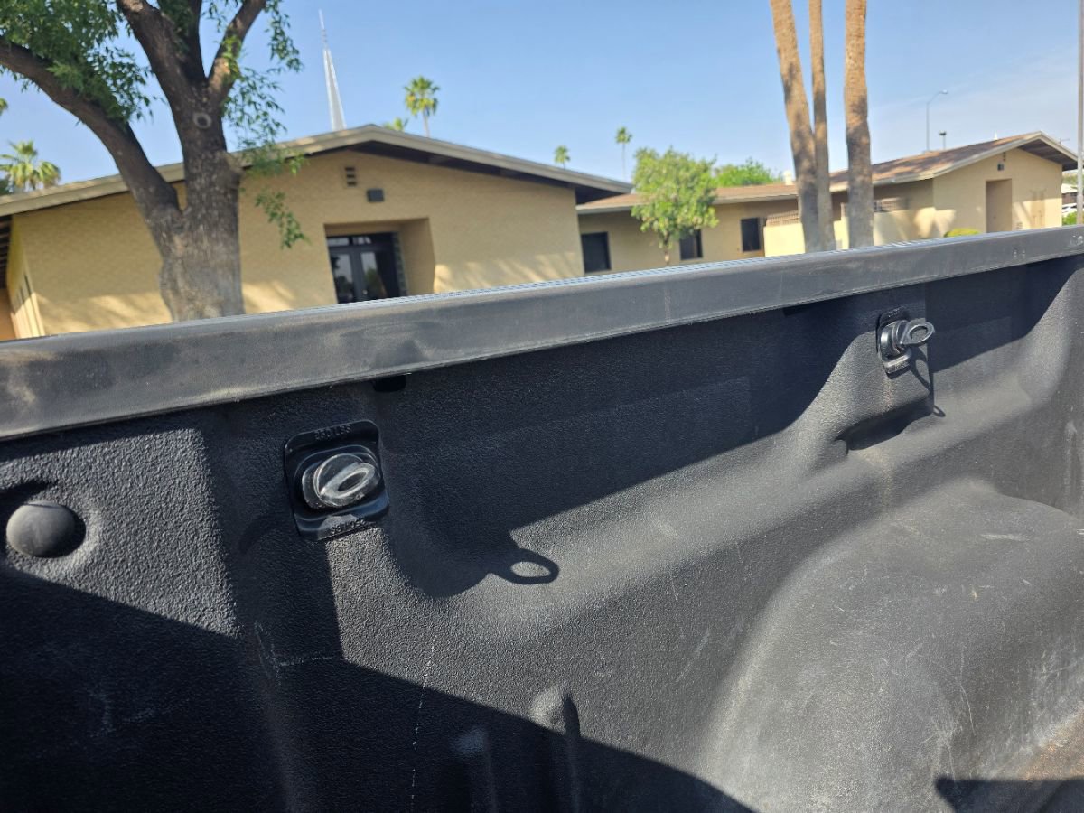 Used 2018 GMC Sierra 1500 SLT image 24