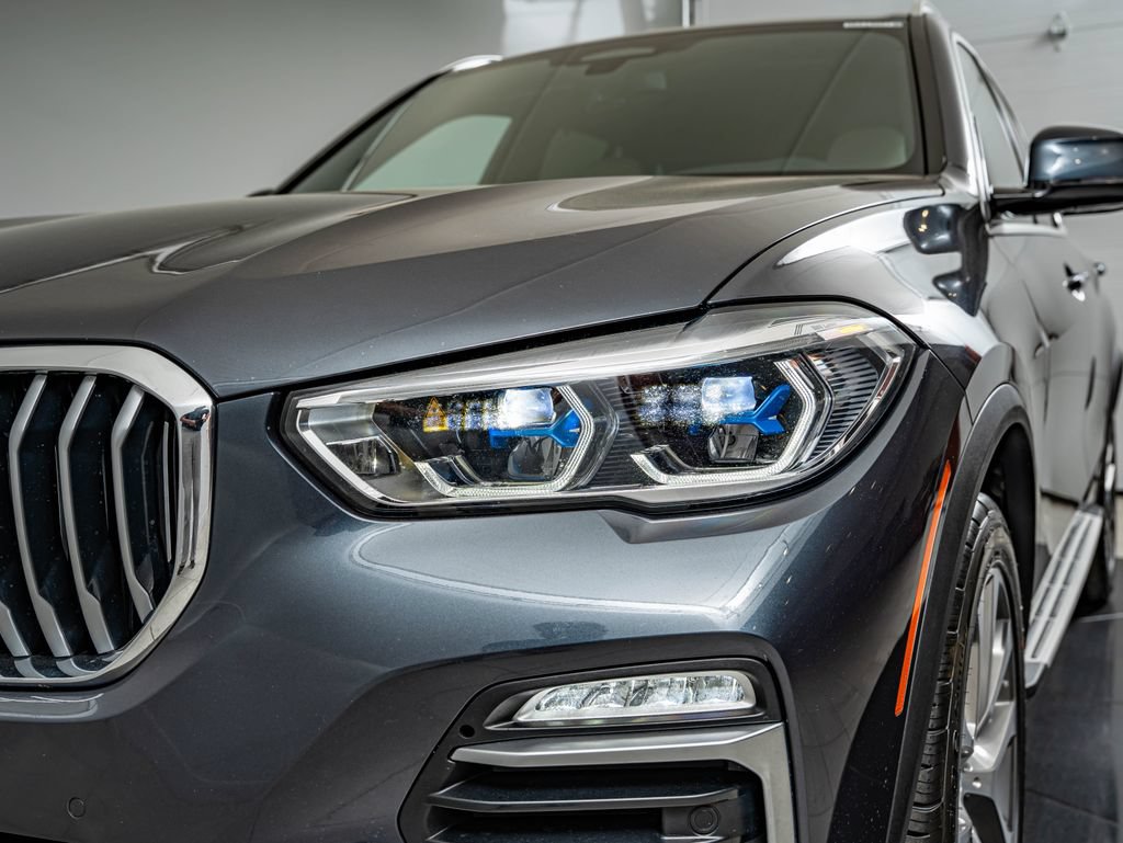 Used 2019 BMW X5 xDrive40i w/ Executive Package AWD/4WD image 13