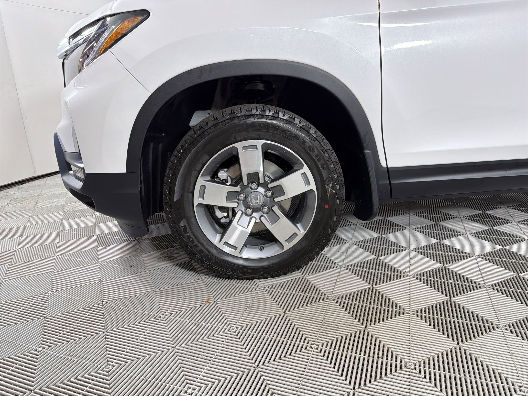 New 2026 Honda Ridgeline RTL image 12