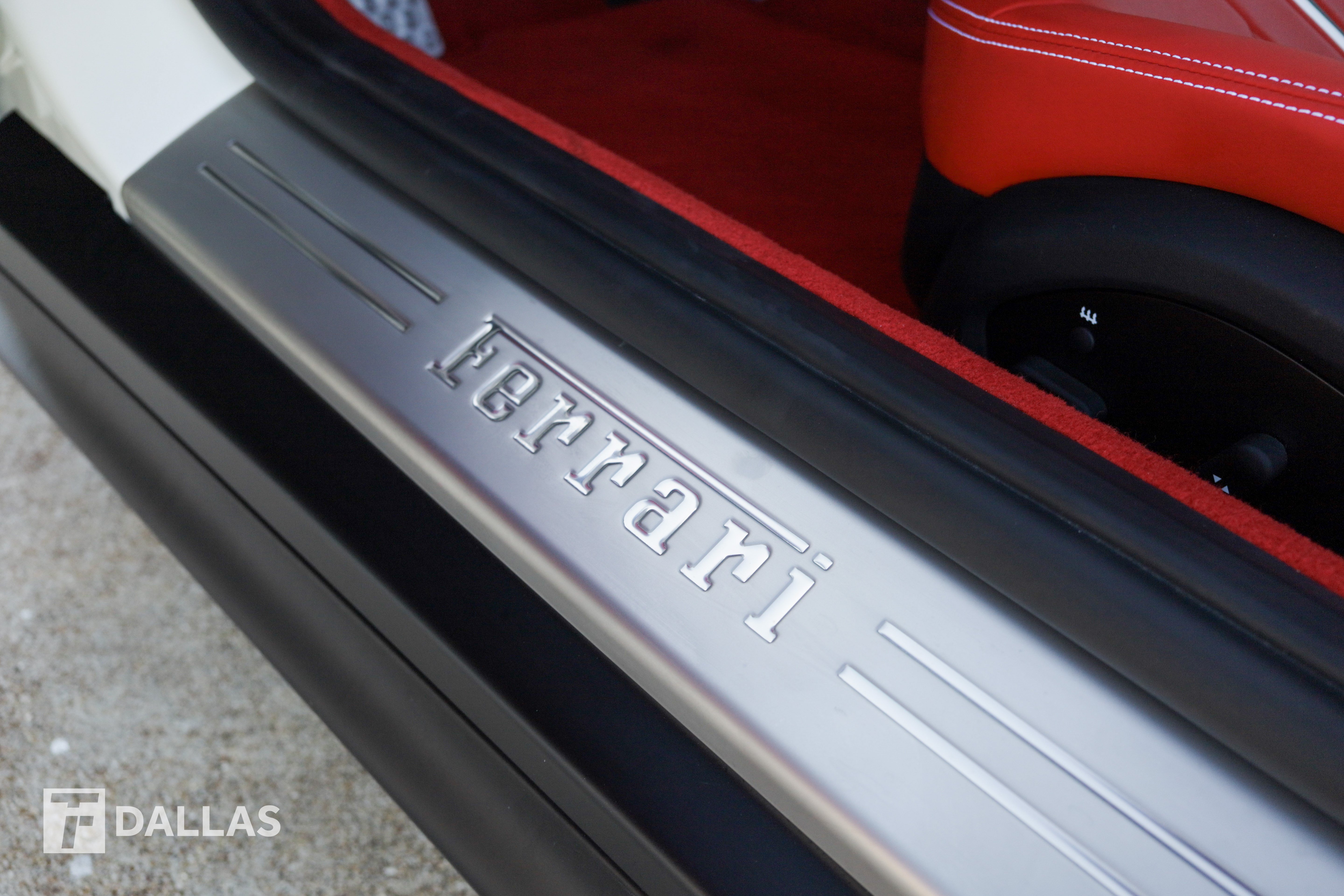 Used 2022 Ferrari 812 GTS RWD image 20