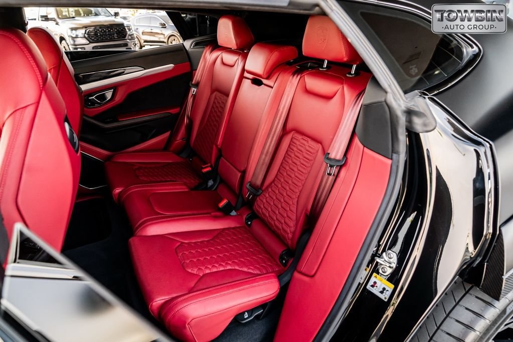 Used 2020 Lamborghini Urus AWD/4WD image 18