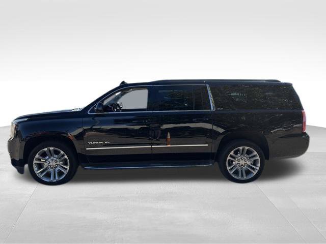 Used 2019 GMC Yukon XL SLT w/ Premium Edition AWD/4WD image 6