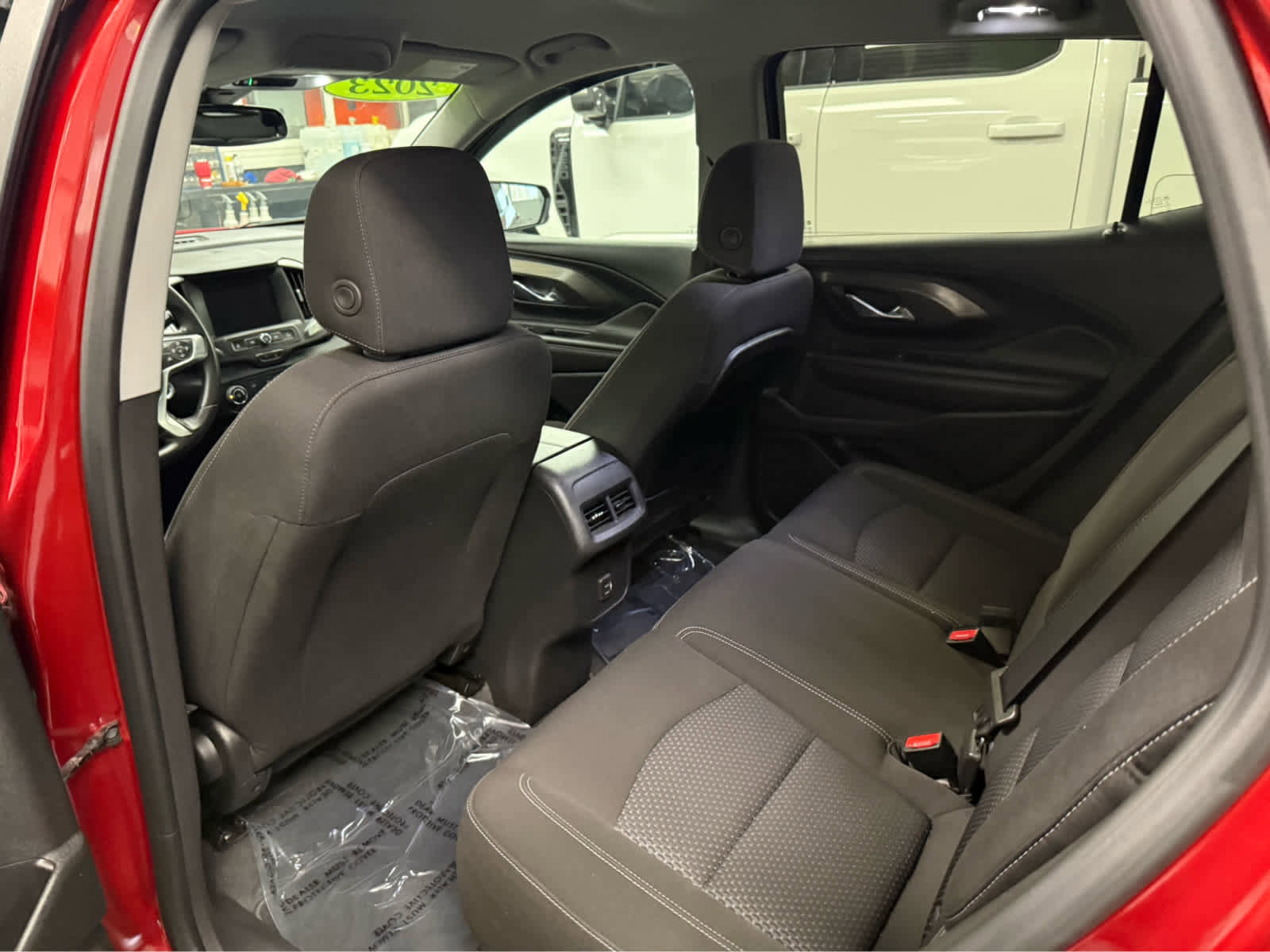 Used 2023 GMC Terrain SLE w/ Elevation Edition AWD/4WD image 20