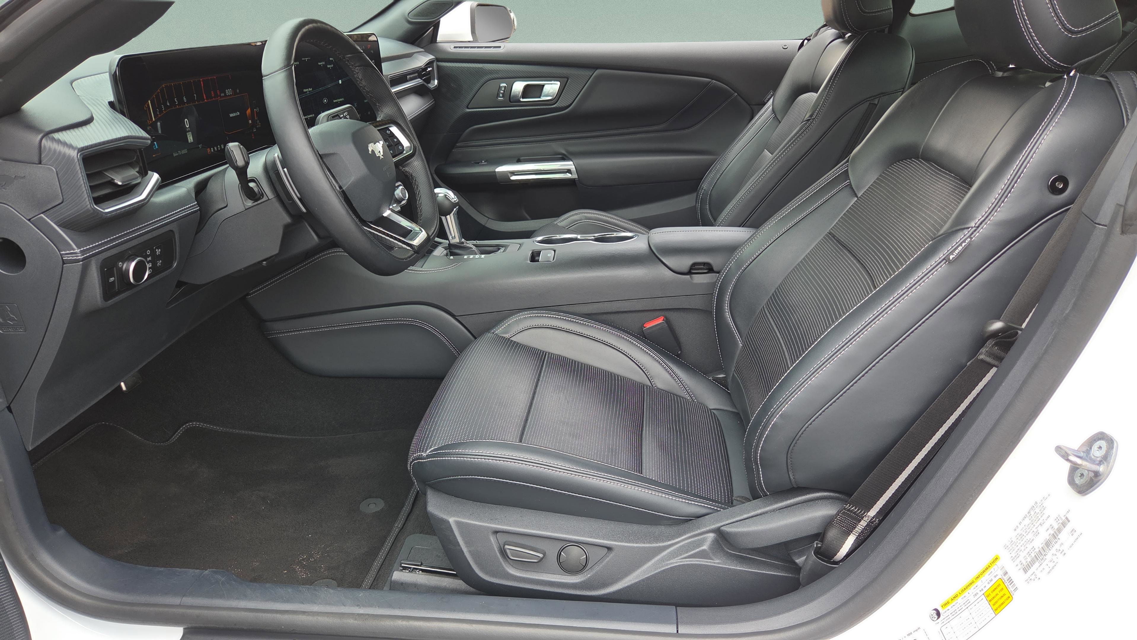 Used 2024 Ford Mustang GT Premium image 10