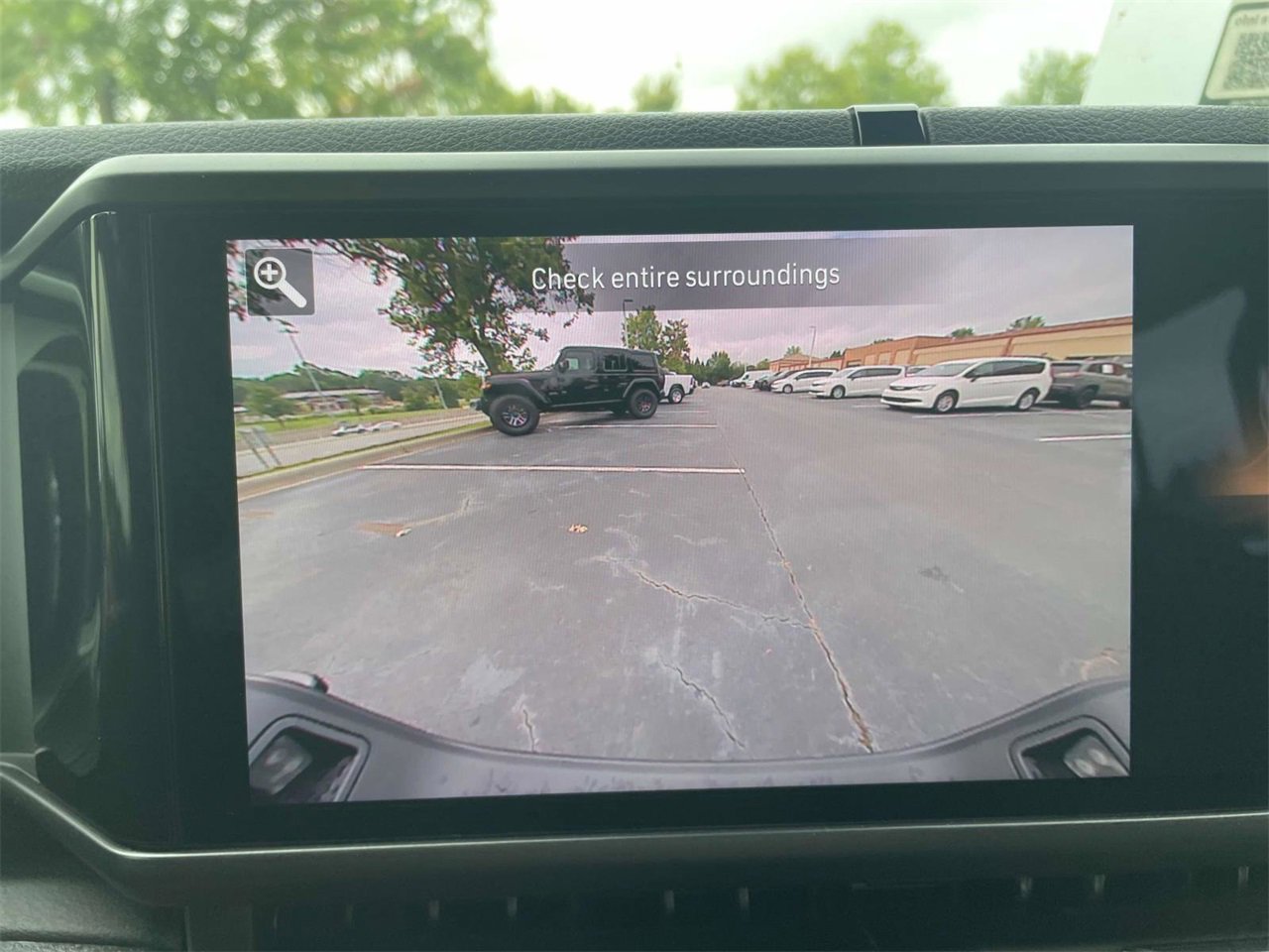 New 2025 Jeep Gladiator Sport image 16