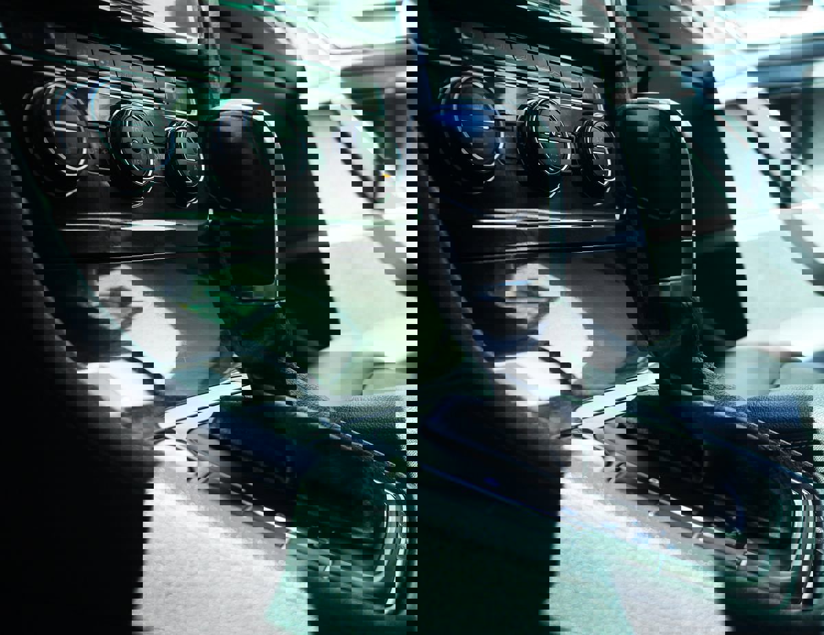 Used 2015 Volkswagen Golf SEL w/ Lighting Package (SEL) image 48