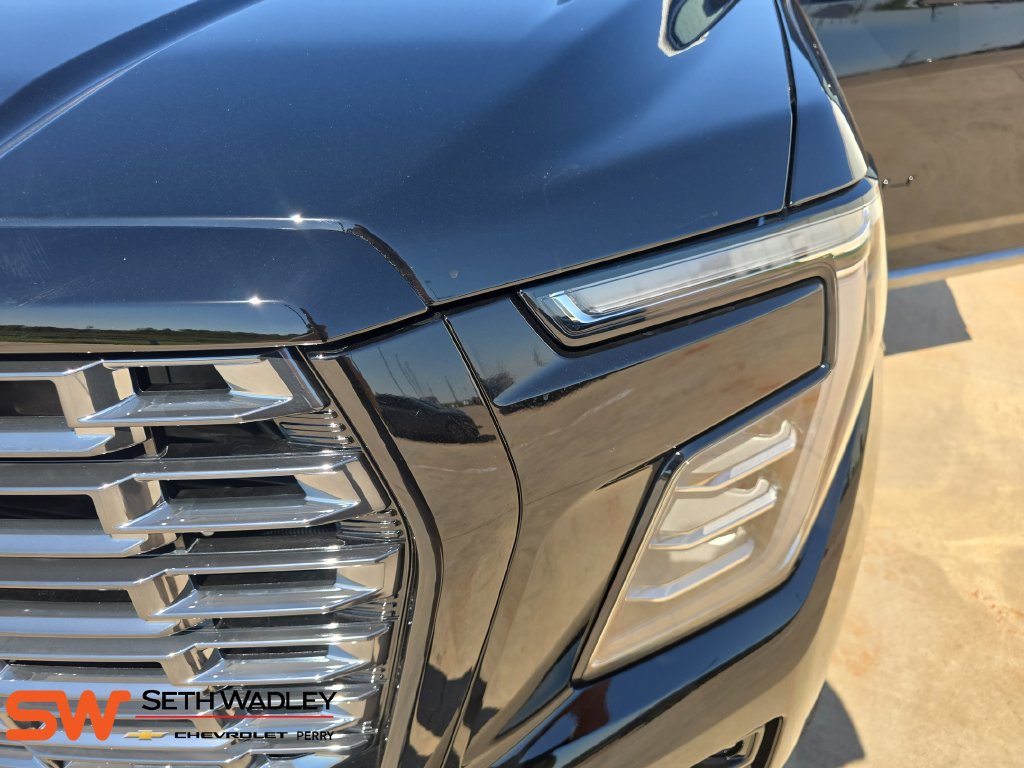 New 2026 GMC Yukon Denali Ultimate AWD/4WD image 32