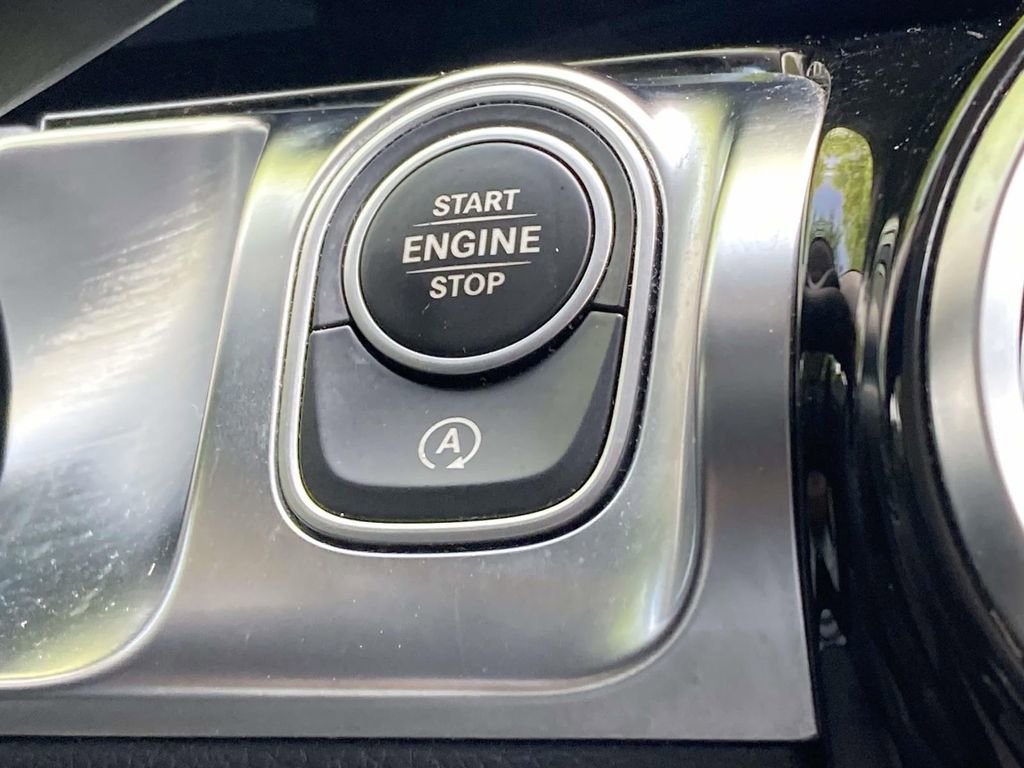 Used 2020 Mercedes-Benz GLB 250 image 17