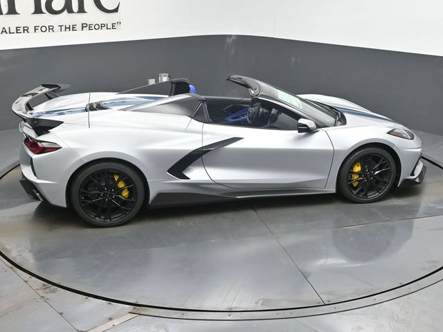 New 2026 Chevrolet Corvette Stingray Premium Conv w/ Stealth Interior Trim Package RWD image 19