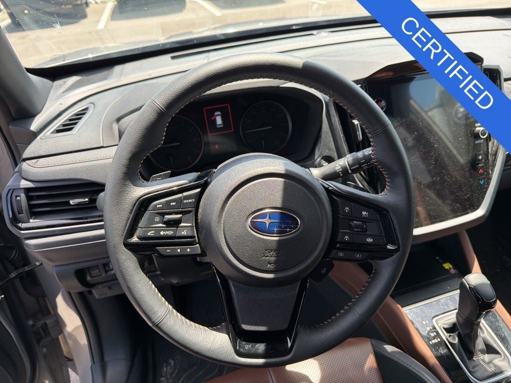 Used 2025 Subaru Forester Touring w/ Popular Package - Touring AWD/4WD image 8