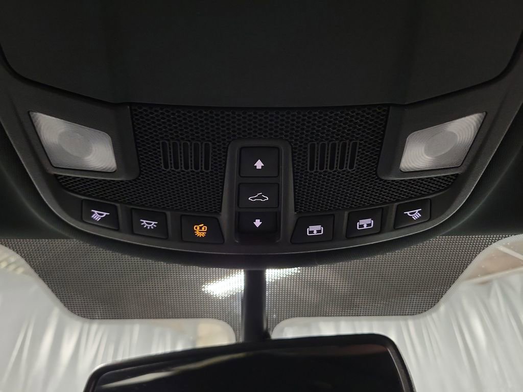 Used 2018 Lincoln MKC Reserve image 19