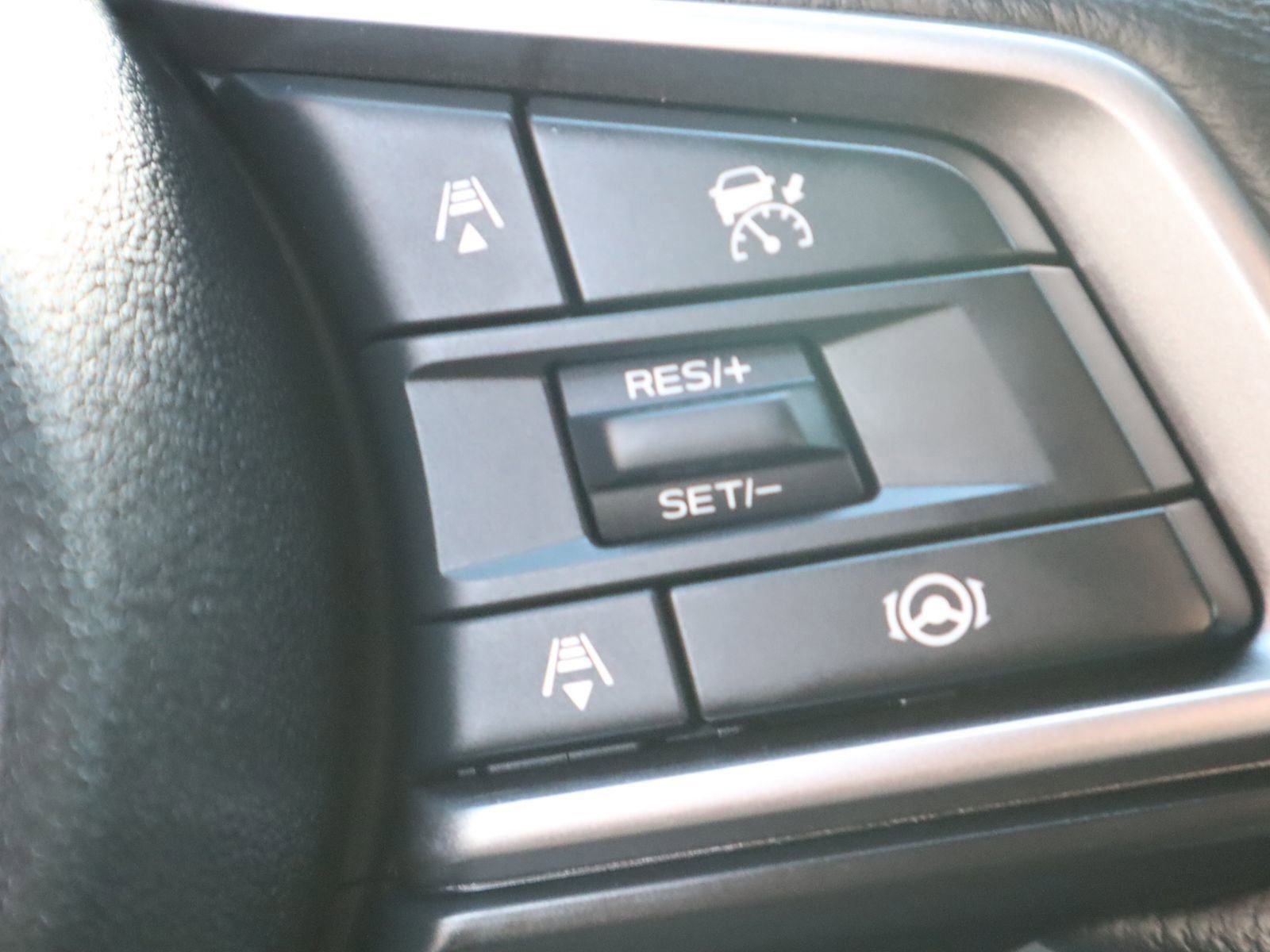 Used 2023 Subaru Outback Limited image 38