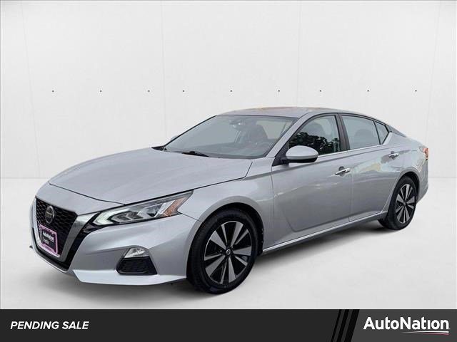 Used 2022 Nissan Altima 2.5 SV