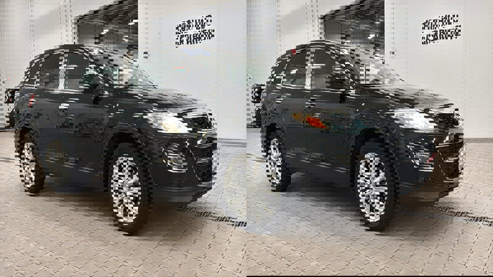 Used 2011 MAZDA CX-9 Grand Touring w/ Moonroof & Bose Audio Pkg image 3