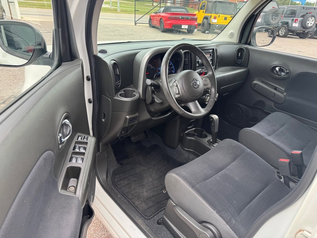 Used 2012 Nissan Cube 1.8 S w/ Interior Designer Pkg image 6
