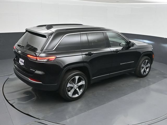 New 2026 Jeep Grand Cherokee Limited AWD/4WD image 32