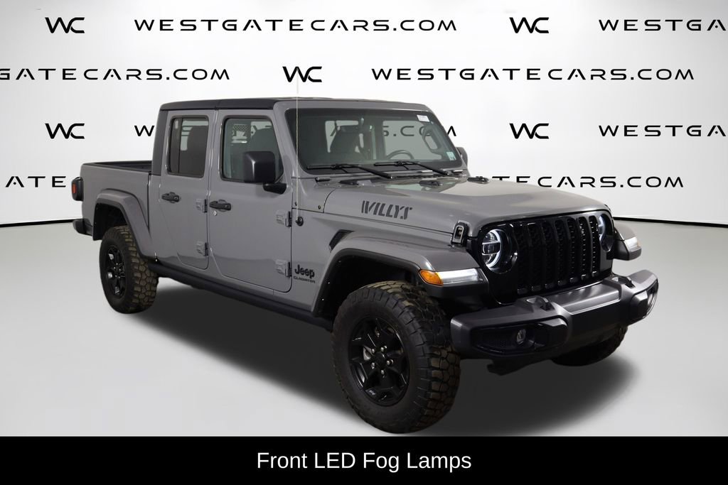 Used 2022 Jeep Gladiator Willys image 46