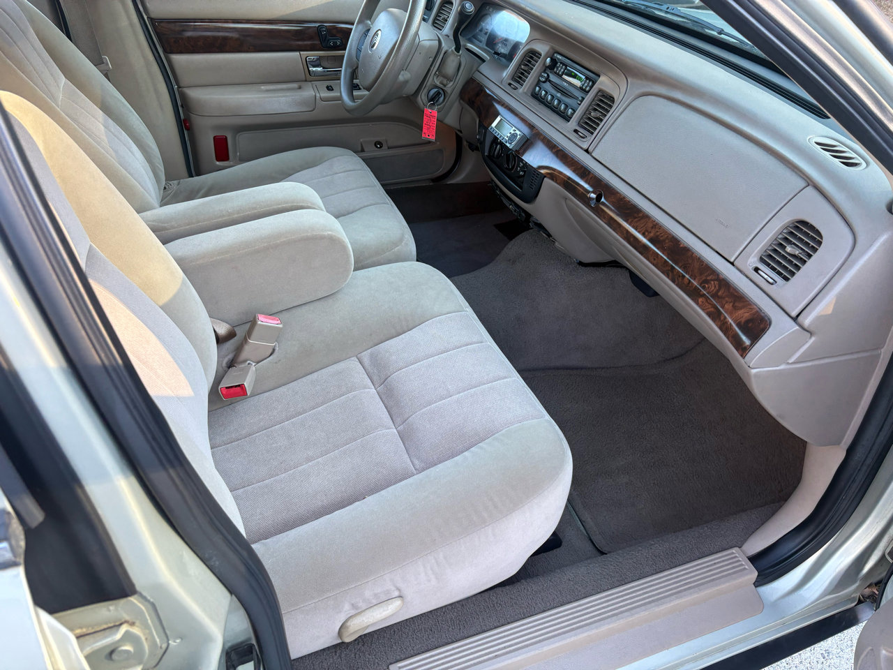 Used 2005 Mercury Grand Marquis GS image 13