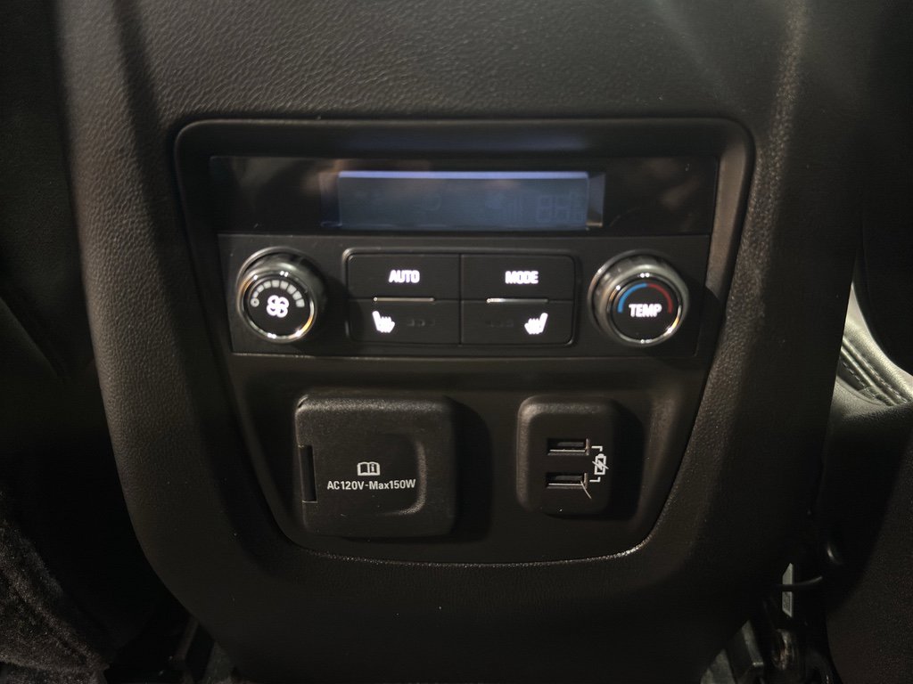 Used 2024 Buick Enclave Avenir w/ Avenir Technology Package image 16