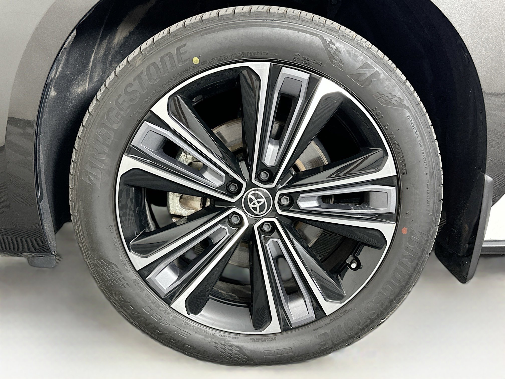 Used 2023 Toyota bZ4X AWD w/ Weather Package image 11