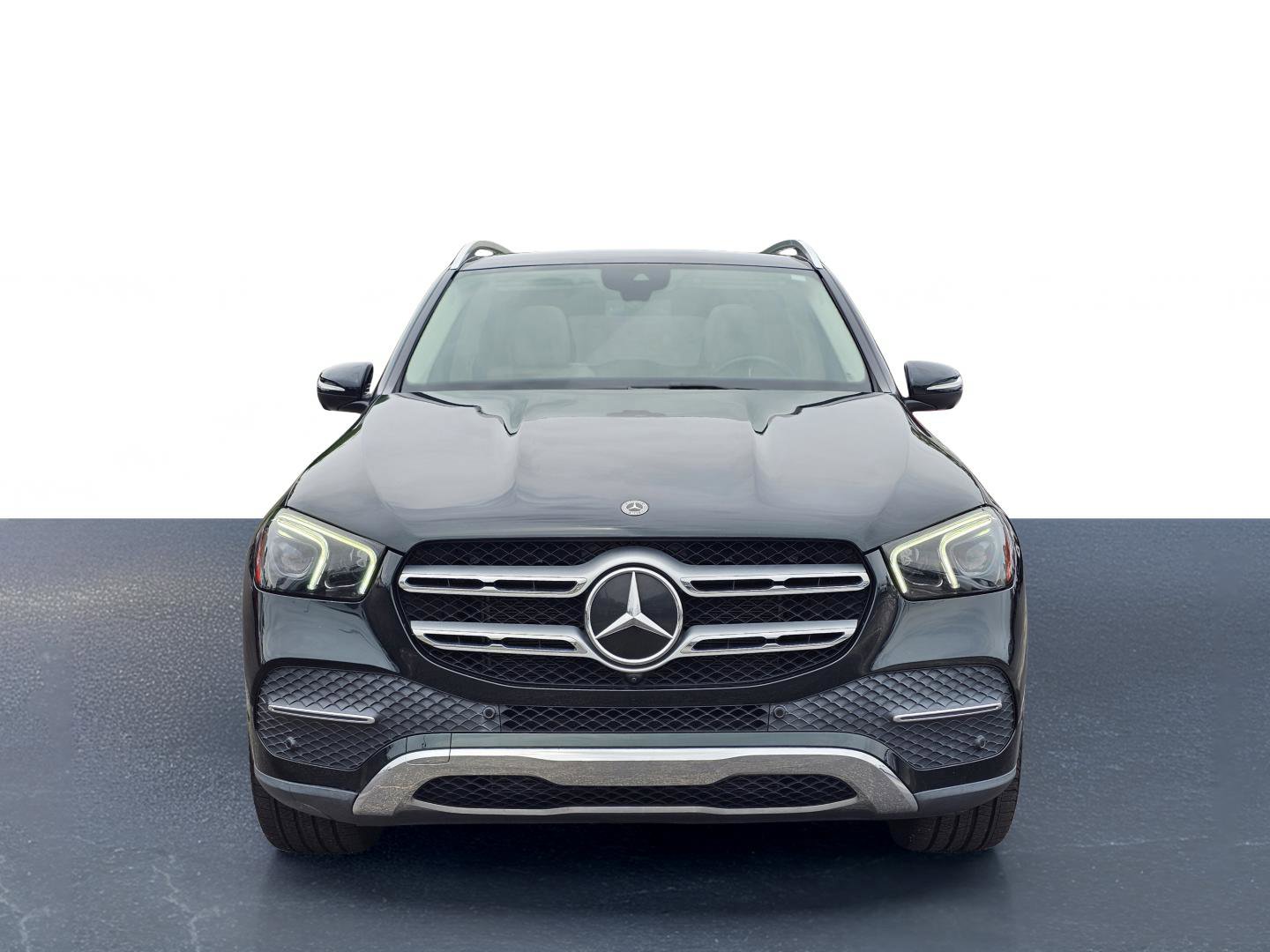 Used 2021 Mercedes-Benz GLE 350 w/ Premium Package image 2