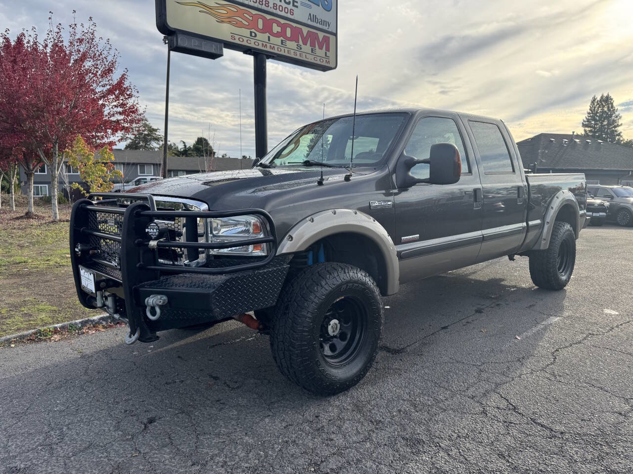 Used 2006 Ford F350 Lariat