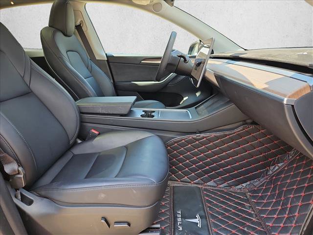 Used 2023 Tesla Model Y Performance AWD/4WD image 21