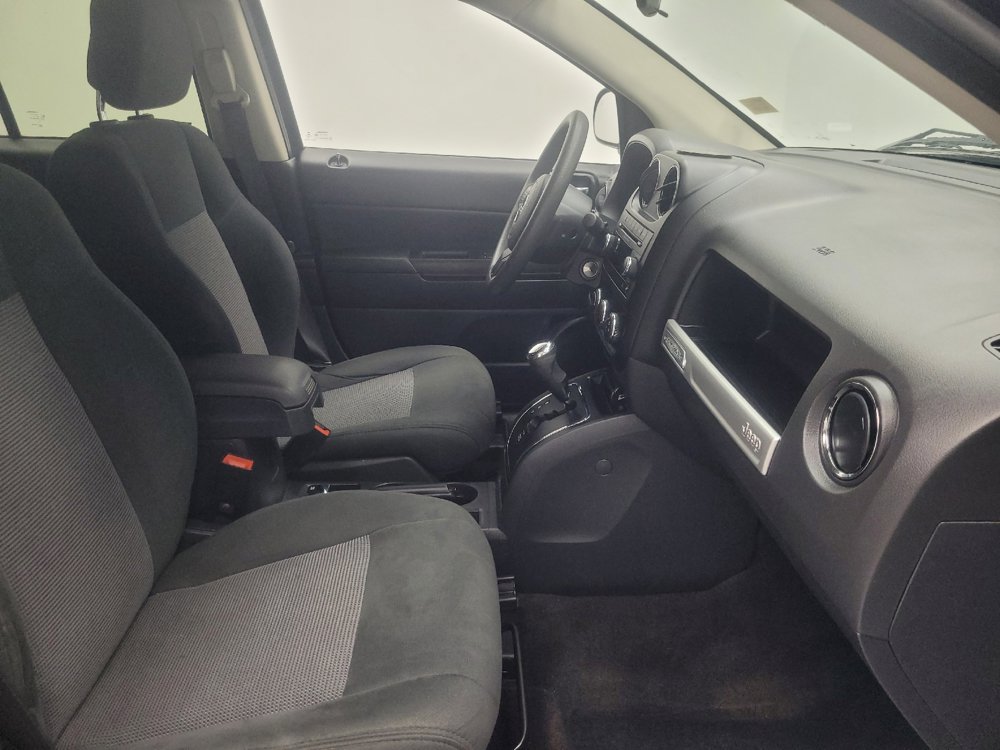 Used 2015 Jeep Compass Sport AWD/4WD image 21