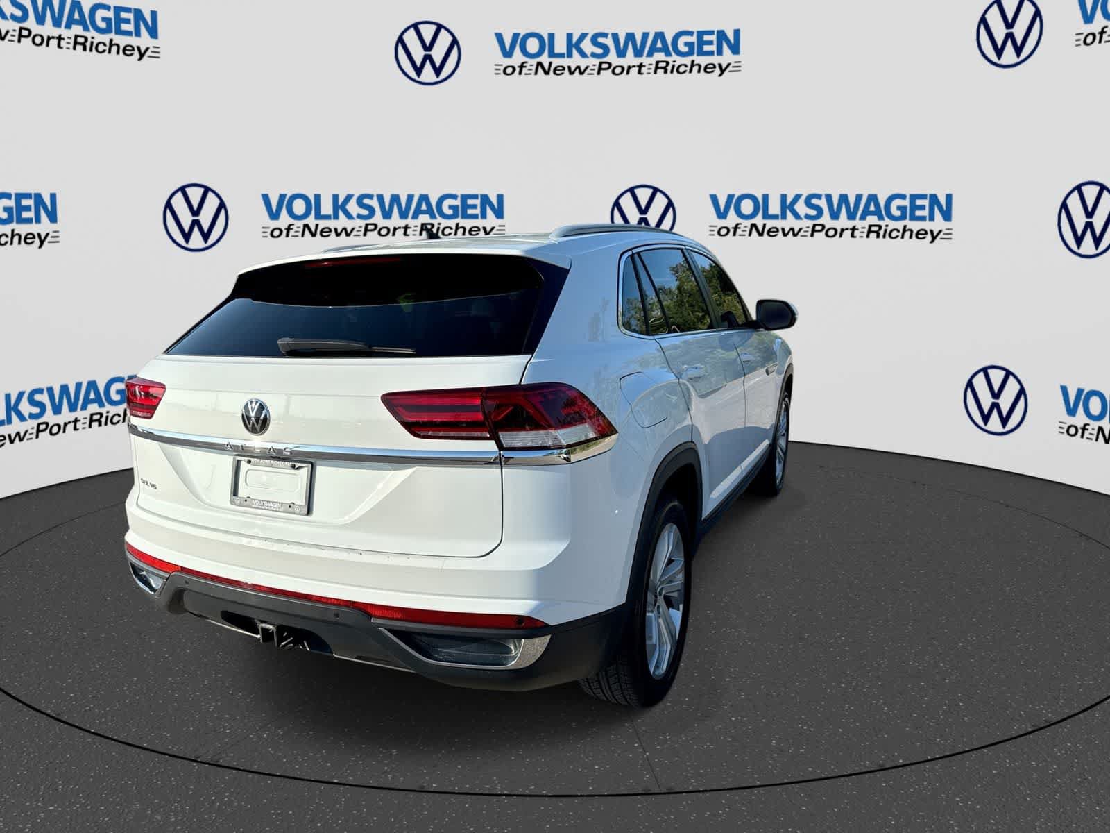 Used 2021 Volkswagen Atlas Cross Sport SEL FWD image 14