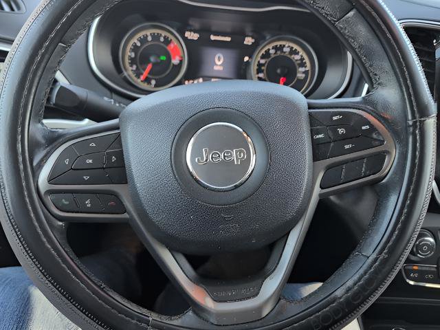 Used 2020 Jeep Cherokee Limited image 12