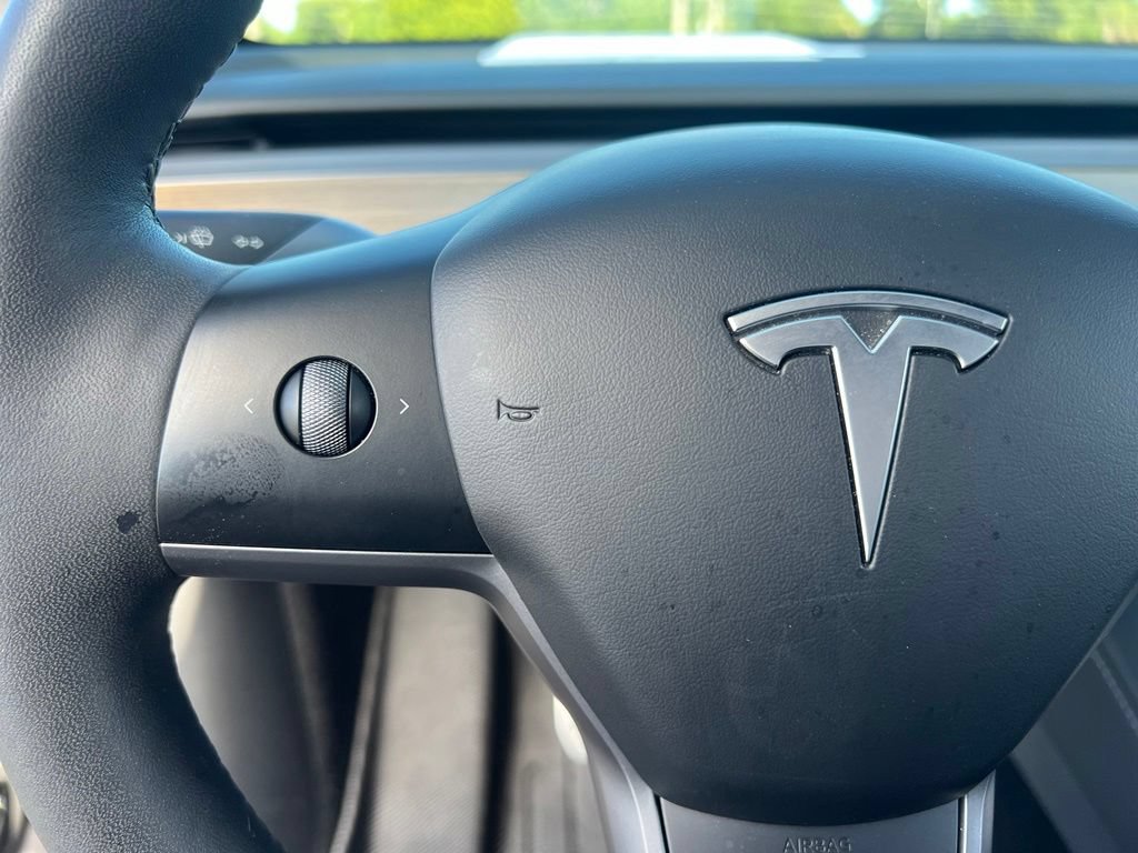 Used 2023 Tesla Model Y Performance AWD/4WD image 20