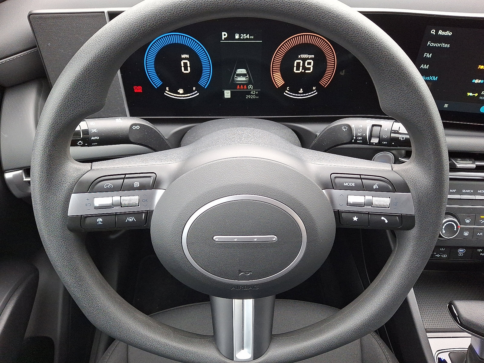 Used 2025 Hyundai Tucson SE AWD/4WD image 18