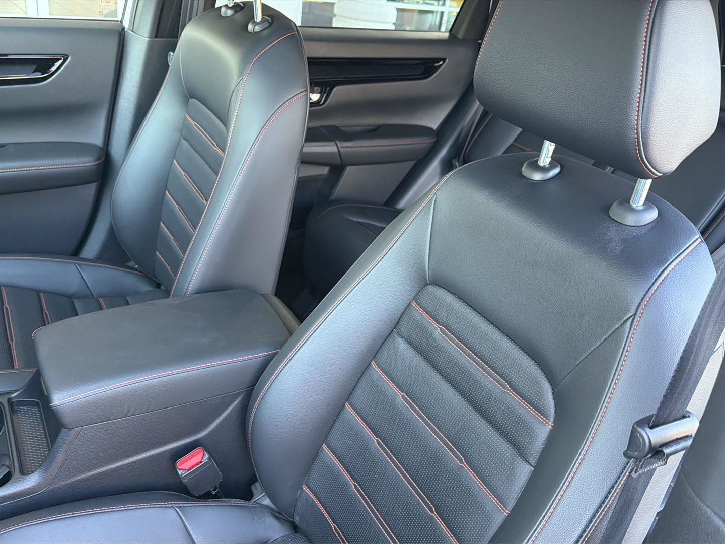 Used 2024 Honda CR-V Sport Touring image 31